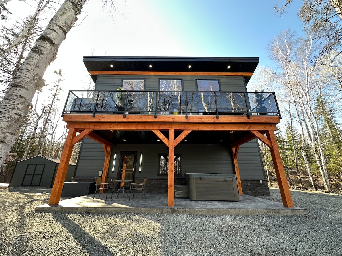 Wood Duck Lodge — view 1